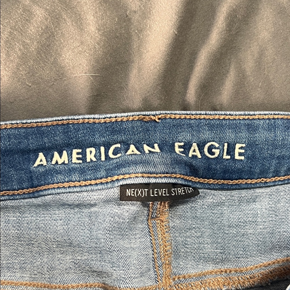 American Eagle Outfitters Light Blue Flare Jeans - Picture 2 of 5